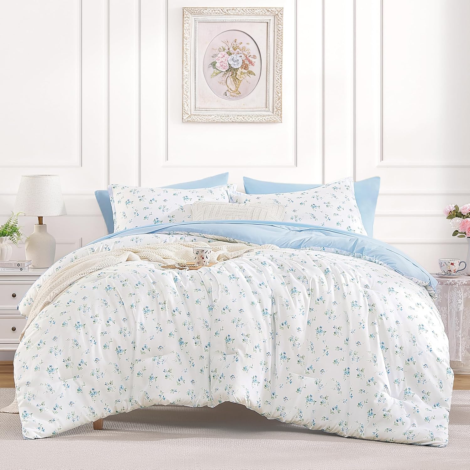 Cute Blue Floral 7-Piece Comforter Set - Image 2